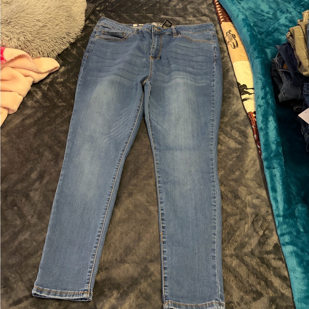 Women's S.o.n.g curvy High Rise Skinny Jeans - Blue
